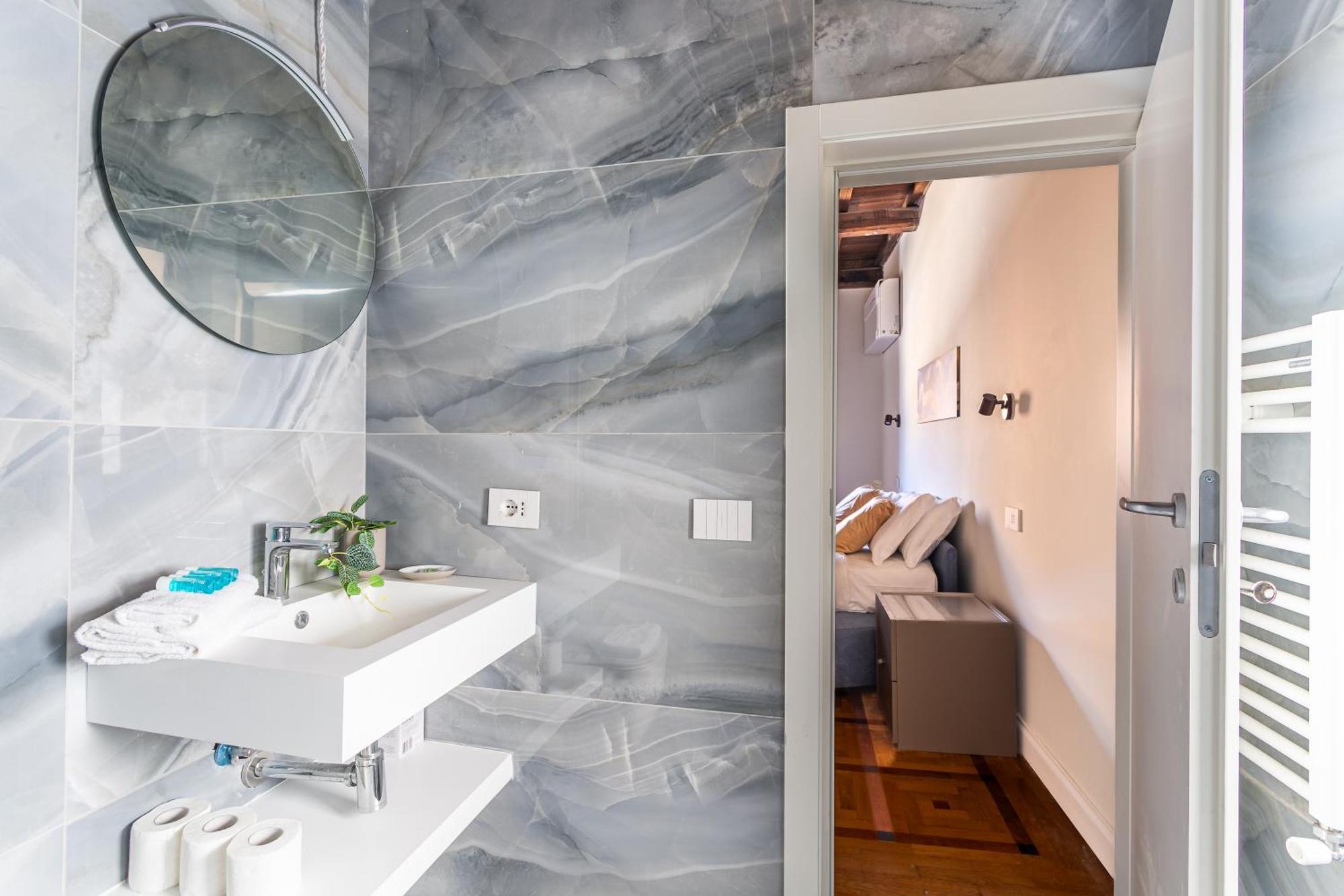 Apartment Iflat Campo Dei Fiori View And